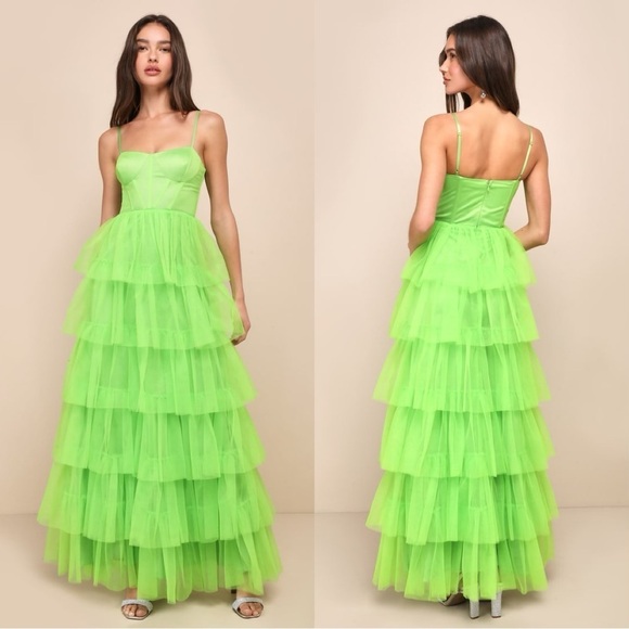 NWT Lulus Rule‎ the Runway Lime Green Tulle Bustier Tiered Maxi Dress - Picture 1 of 9